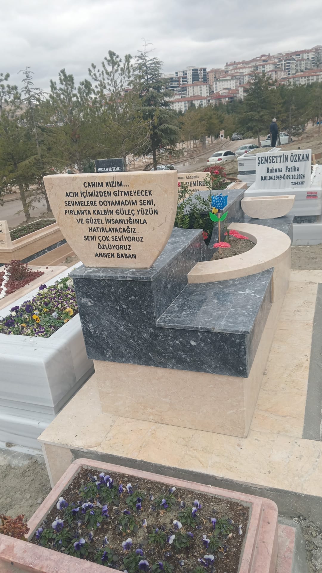 Özel Projeli Mezar Modelleri